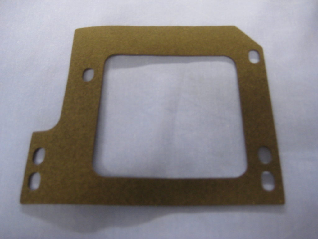 BHH1096 MGB PEDAL BOX BOTTOM GASKET TANDEM 1977 ON