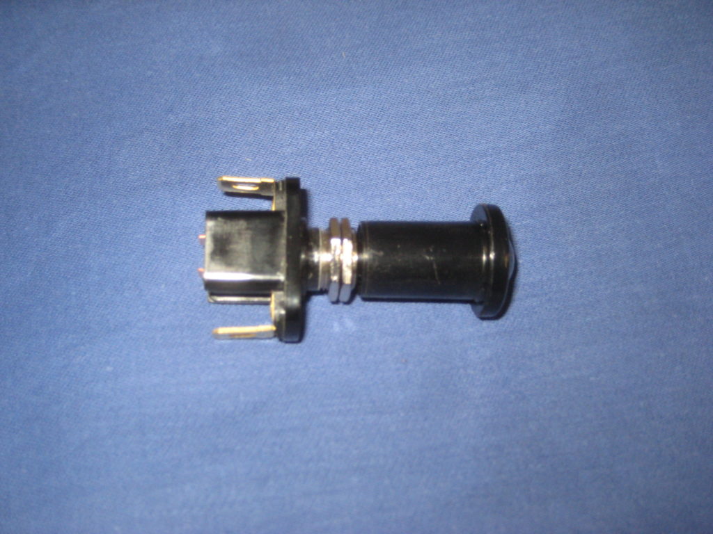 GAE132 MGB GT HEATED REAR WINDOW SWITCH PUSH PULL