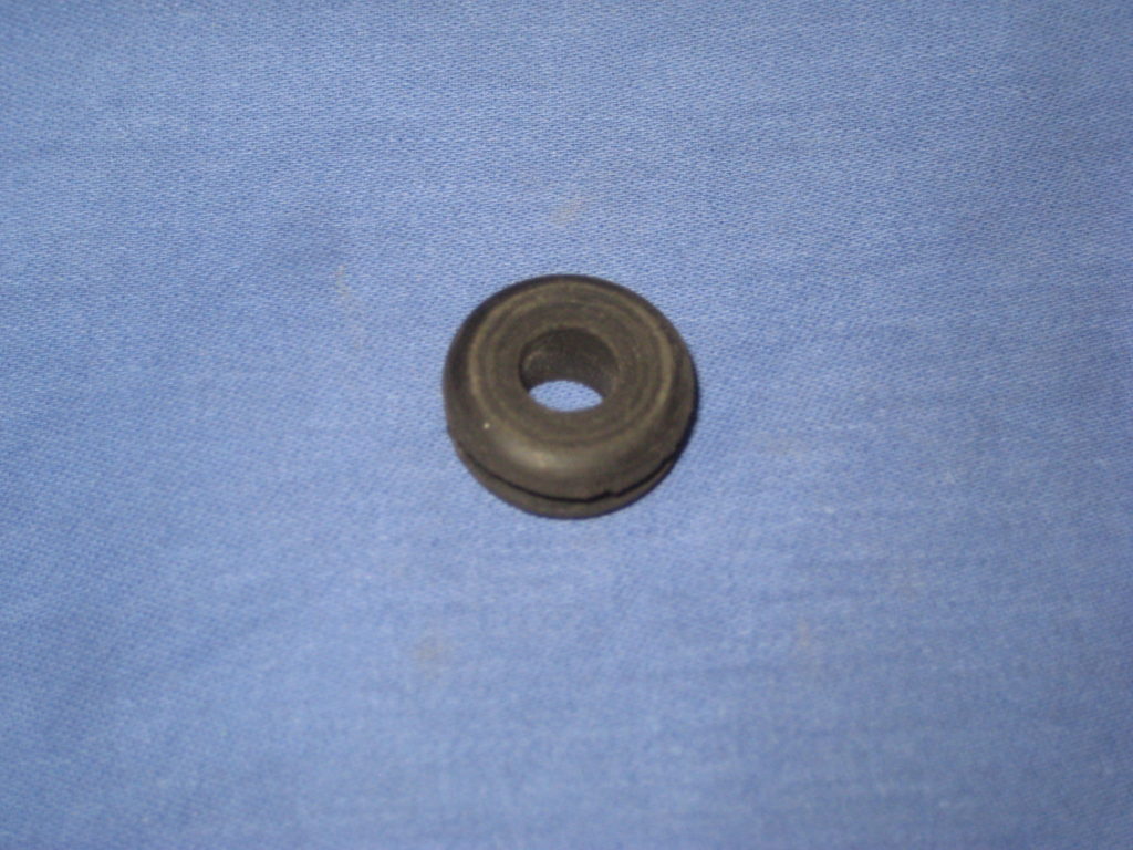 ACB8474 MGB SPEEDO CABLE GROMMET