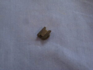 GHF1562 MGB SEAT COVER CLIP