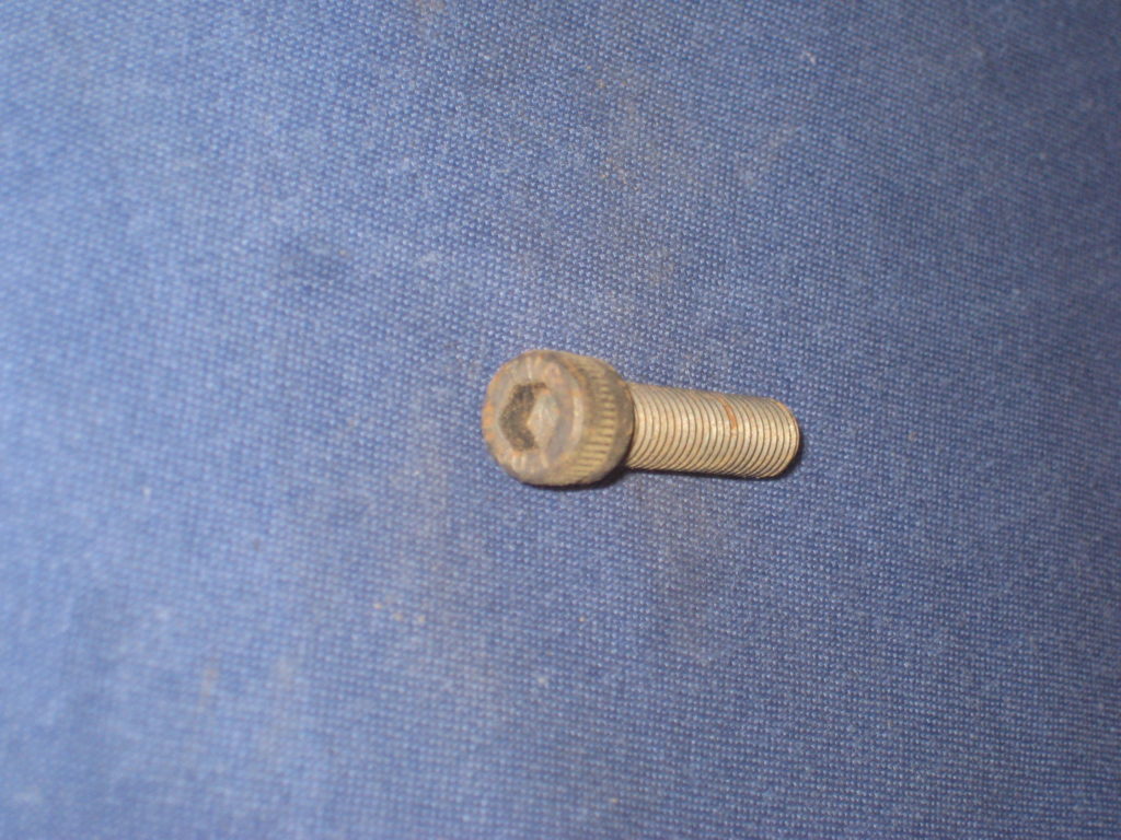 146176 MIDGET 1500 CLUTCH COVER SCREW