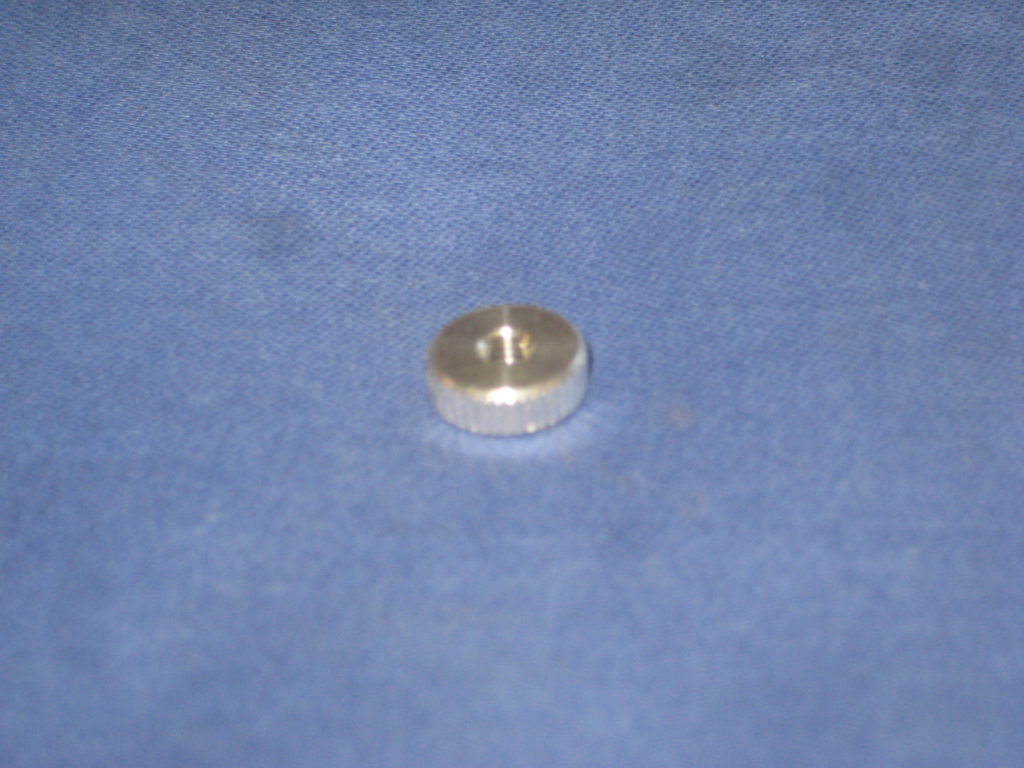 17H1304 MGB & MIDGET LARGE GAUGE THUMB KNURLED NUT