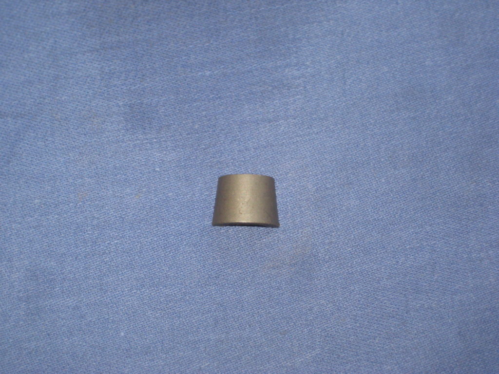 AHU1709A MGB EXHAUST / INLET VALVE COTTER SPLIT TYPE SINGLE