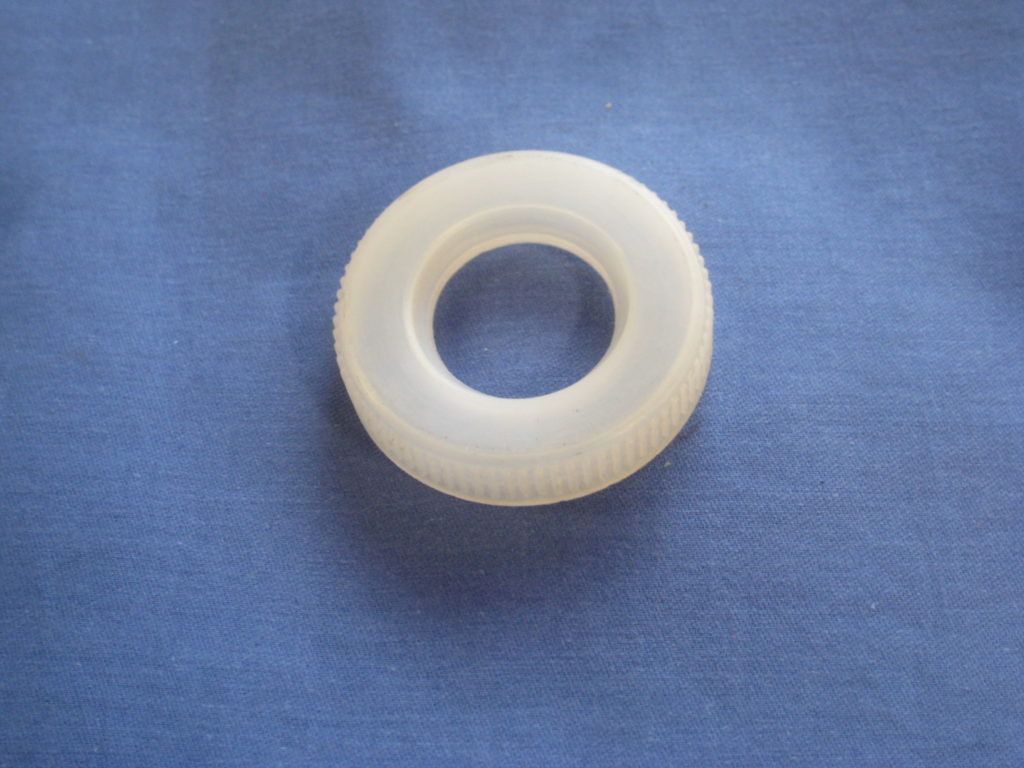 GWW952 WASHER BOTTLE CAP