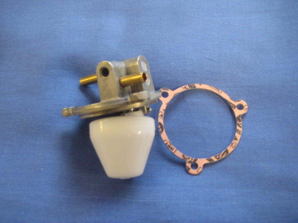 AUE279 MGB HS4 REAR CARB FLOAT & LID ASSY
