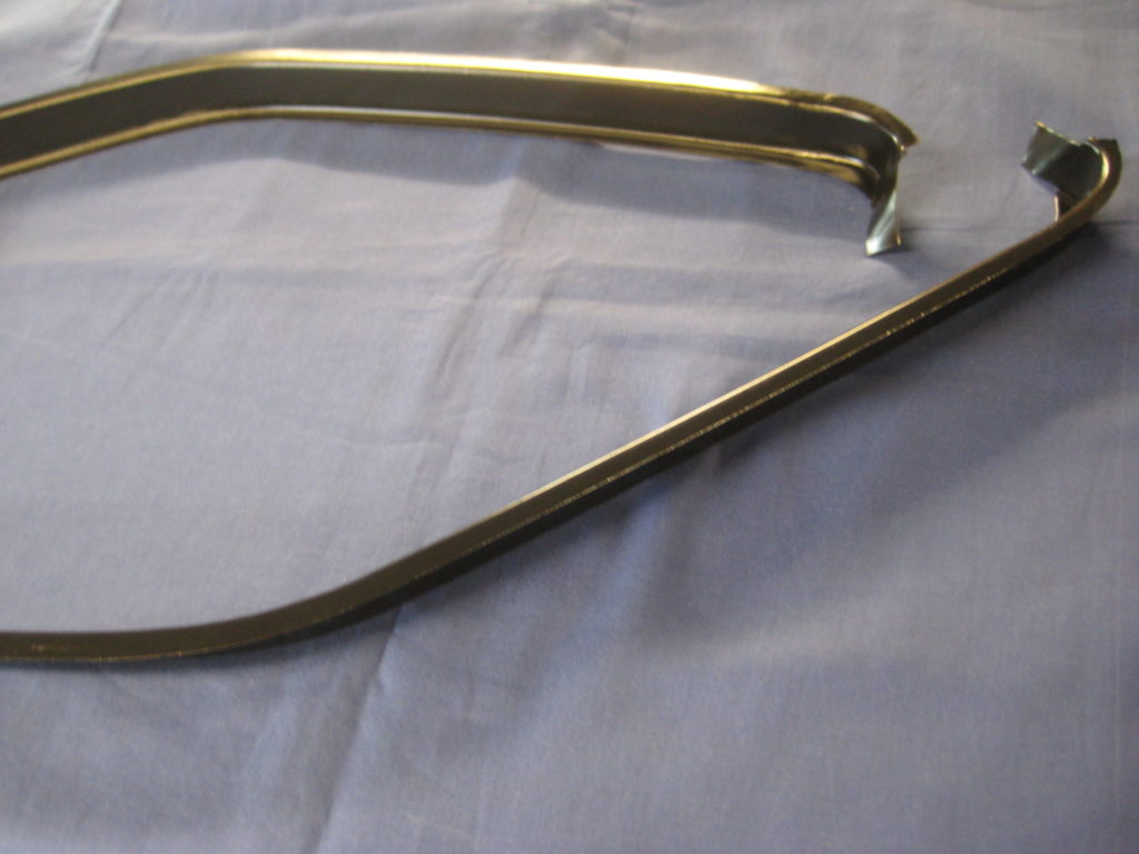 HZA2132/3 HERITAGE GT REAR GUTTER DRIP RAIL - Image 2