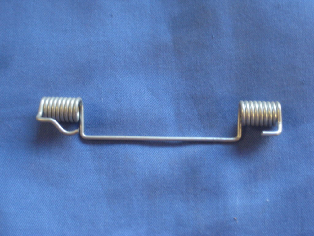 17H7948 MIDGET REAR BRAKE SHOE PULL OFF SPRING TOP LH