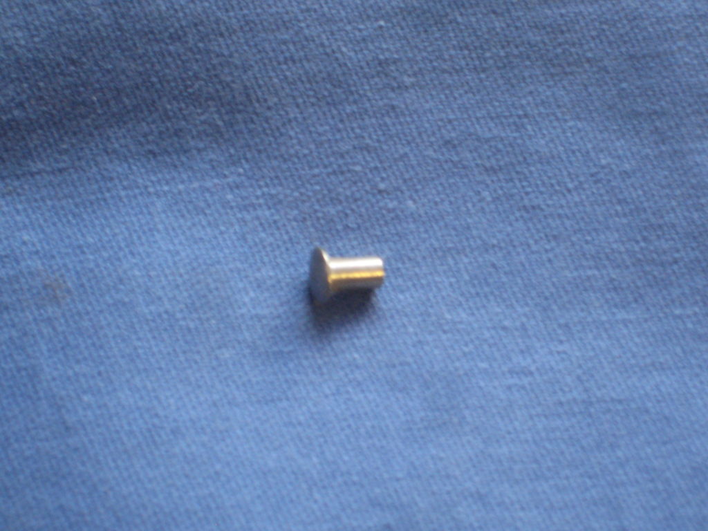 AHA7775 MIDGET 1/4 LIGHT HINGE RIVET