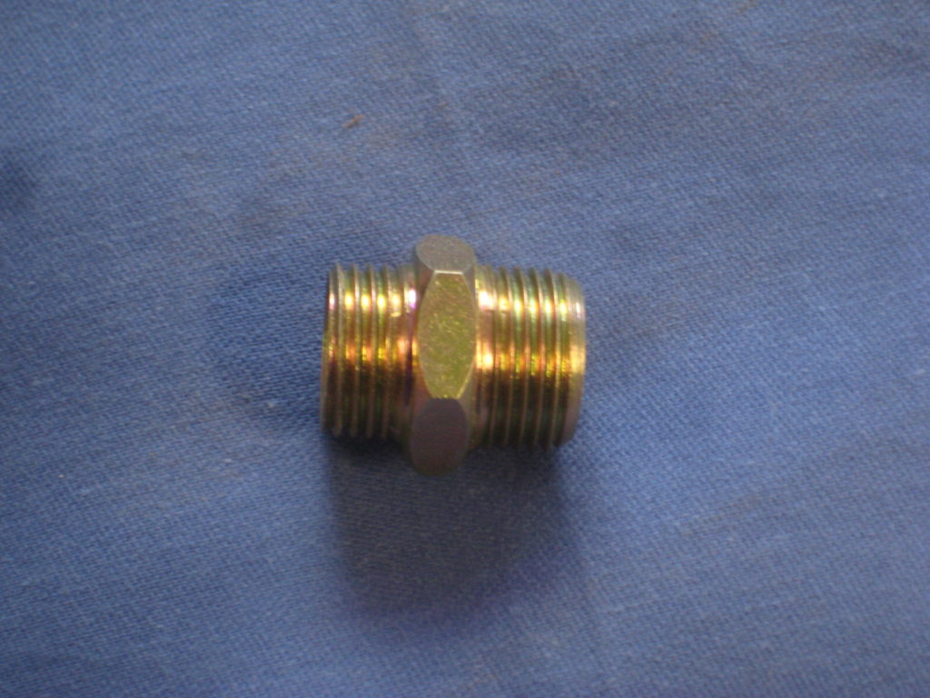 11K2846X ADAPTOR IN HEAD FOR TEMPREATURE GAUGE SENDER MALE MALE