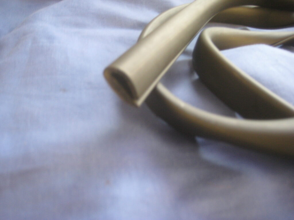 AHA9167 MIDGET REAR COCKPIT RUBBER MOULDING SEAL - Image 2