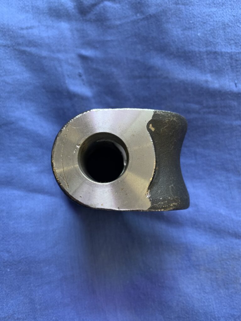 ATC4249 MGB KING PIN STUB AXLE TOP TRUNION - Image 3