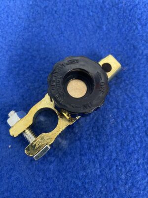 HEAVY DUTY BATTERY CUT OFF SWITCH DISCONNECTOR ISLOTAOR 12 VOLT