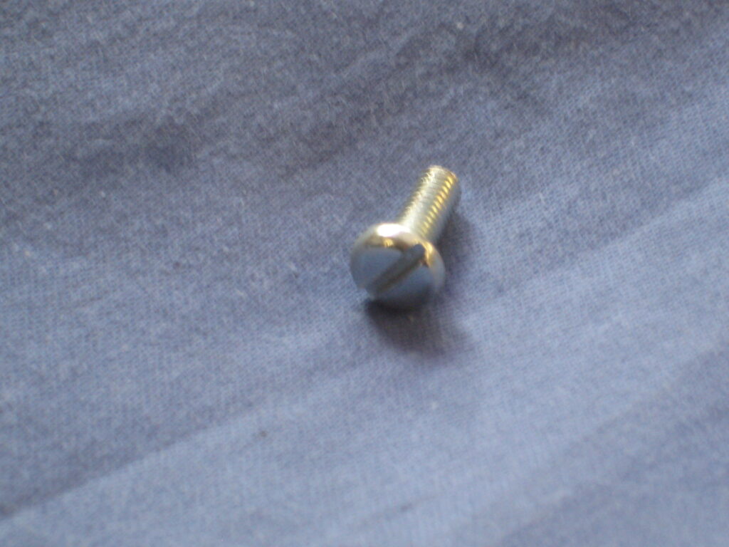 AUD3590 MGB HIF4 CARB FLOAT CHAMBER SCREW