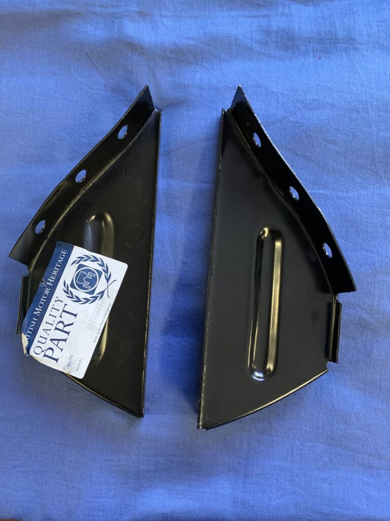 CZJ334/5/6/7 MIDGET 1275 REAR SPLIT BUMPER SUPPORT BRACKETS - Image 2