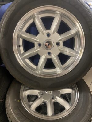 MGB SET OF 4 15" X 5.5J SILVER WITH POLISH RIM ALLOY WHEELS & TYRES 15ASPBU