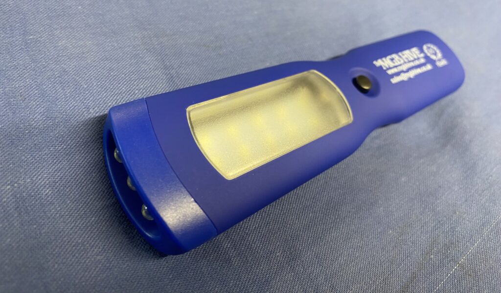 BHIVE4 SOFT TOUCH MGB HIVE LED TORCH FLASHLIGHT VERY BRIGHT GREAT FOR ENGINE BAY - Image 3