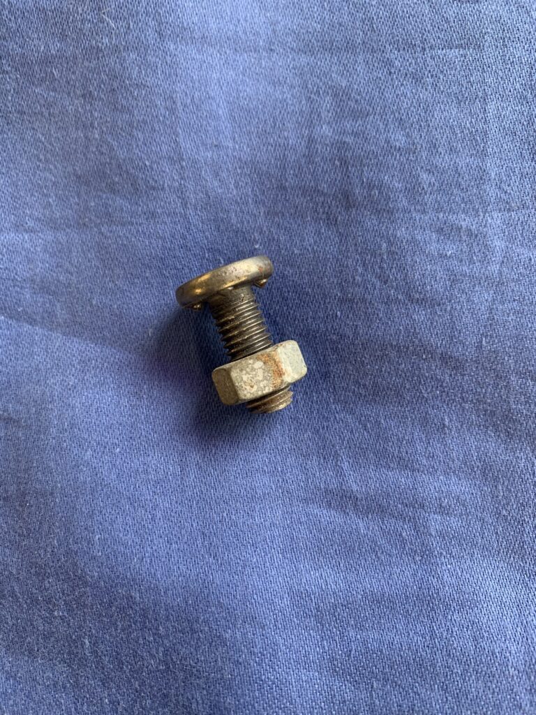 MB40RS MGB BOOT FLOOR REPAIR STUD AND NUT