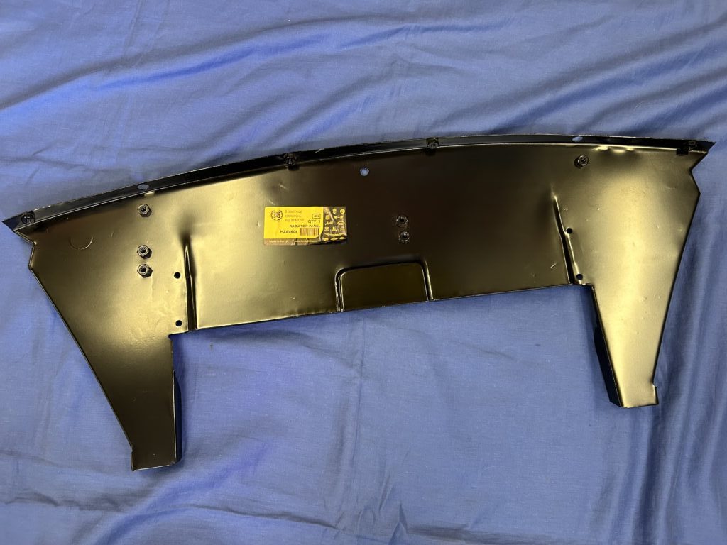 HZA4604 HERITAGE GENUINE GT V8 OIL COOLER TRAY C/B V8