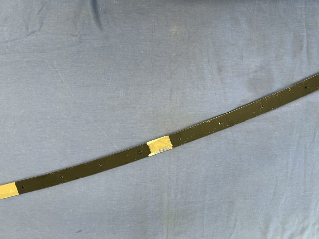 BHH1550 / BHH1551 MGB RUBBER BUMPER CLAMPING PLATES PAIR