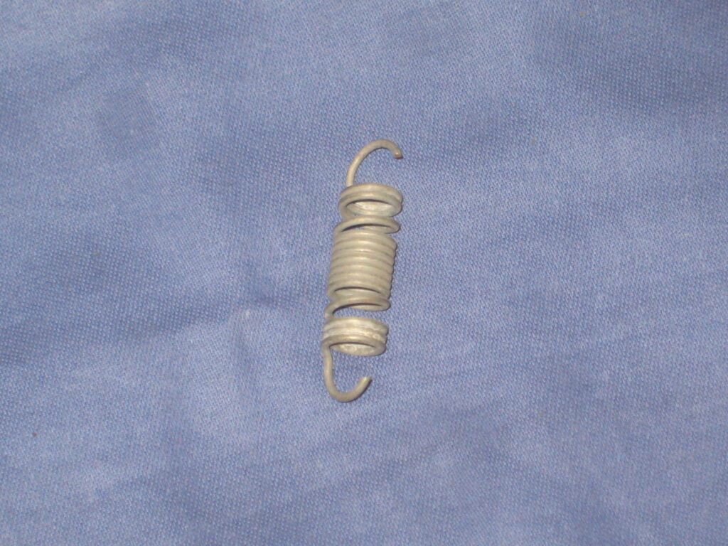 67H5026 METAL HEADLAMP BOWL ADJUSTER SPRING