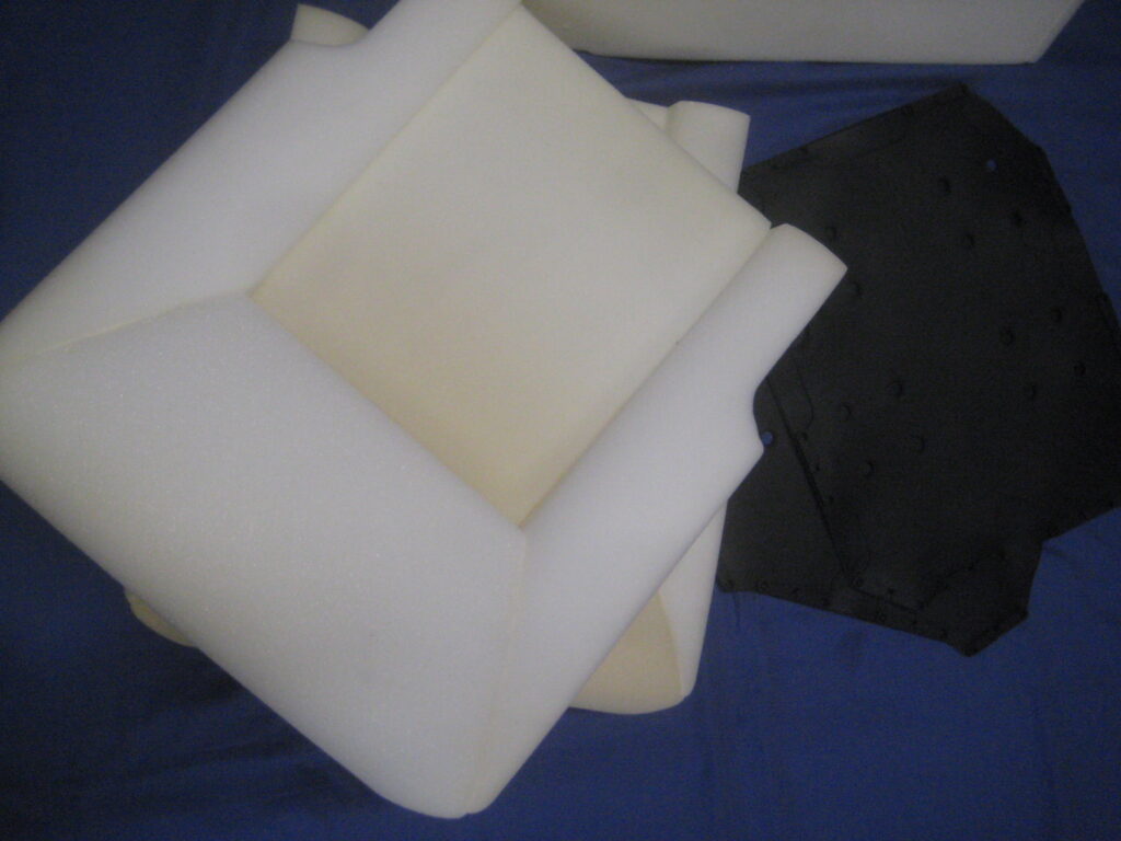 SFKIT3 MIDGET 67-68 SEAT FOAM KIT, BASE, BACK, CARD & DIAPHRAM - Image 2